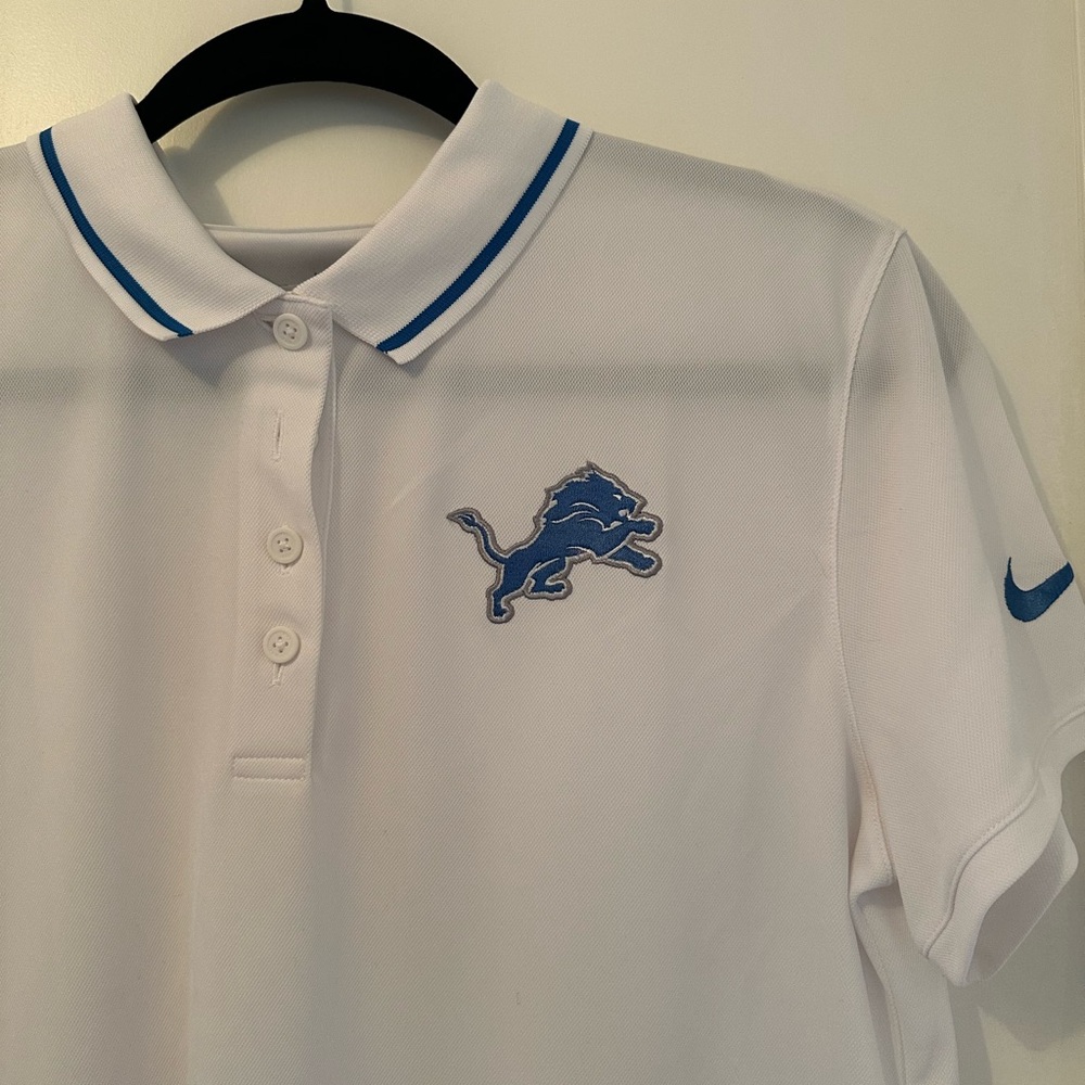 White Polo Shirt with Detroit Lions Logo